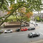 Your Comfortable Apartment In Dusseldorf City