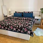 Your Comfortable Apartment In Dusseldorf City